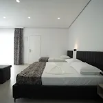 Kapri Hotel