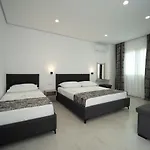 Hotel Kapri 4*