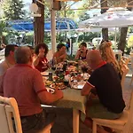 Hotel Kapri 4*