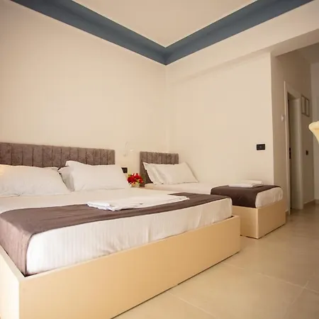 Kapri Otel Golem (Tirana)
