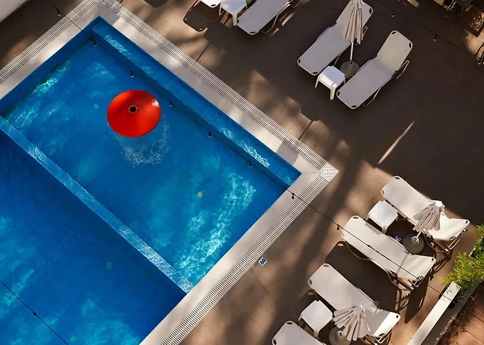 Kapri Hotel Golem (Tirana)