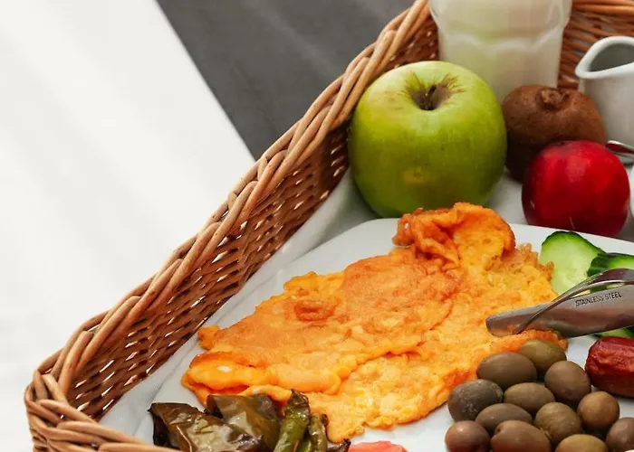 Kapri Hotel Golem (Tirana)