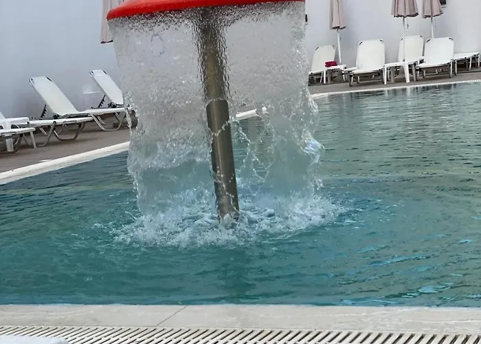 Kapri Hotel Golem (Tirana)